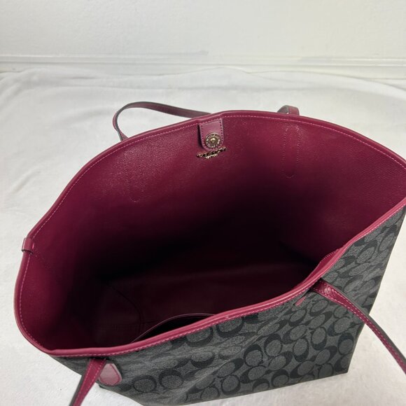 Coach Signature Canvas 5696 City Tote Bag In IM/Brown/Black Cherry-Large - Picture 15 of 16